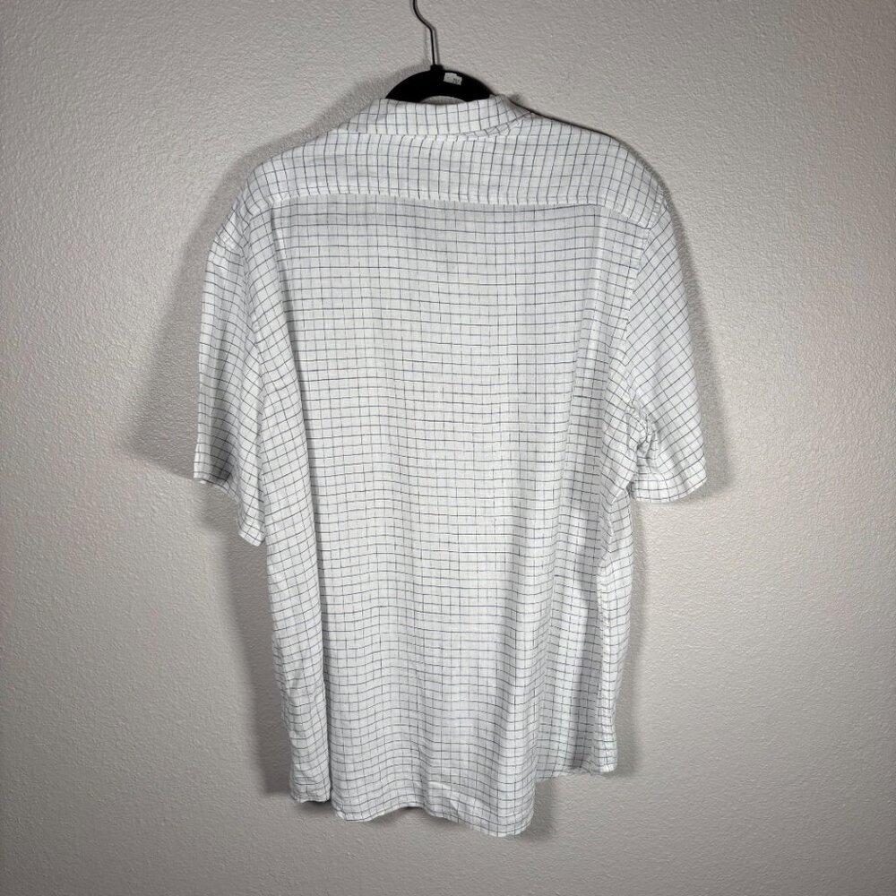 L.L. Bean White Black Checkered Half Sleeve Pocket Slightly Fitted Shirt Size XL - Picture 2 of 7
